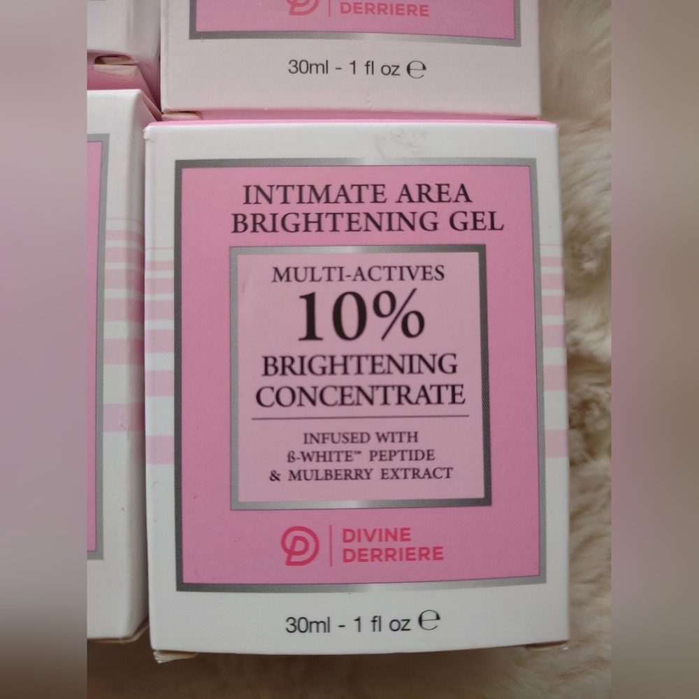 2-Divine Derriere Intimate Area Brightening Gel 1 oz New In Box
